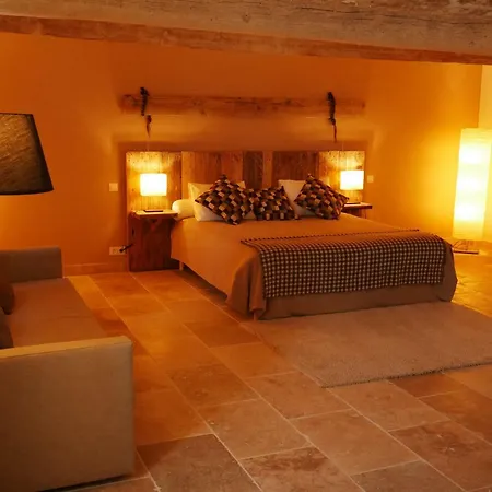 Mas Du Grand Bordes Bed & Breakfast Saint-Laurent-d'Aigouze